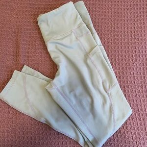 Zyia leggings